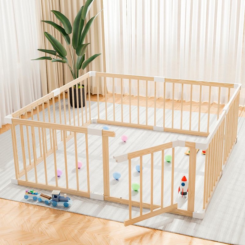 Detail view of the playpen construction